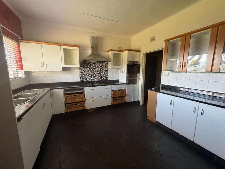 To Let 3 Bedroom Property for Rent in Woodlands KwaZulu-Natal