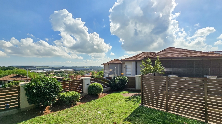 6 Bedroom Property for Sale in Izinga KwaZulu-Natal