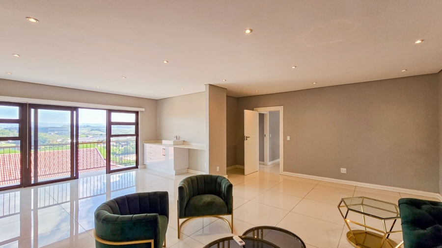 6 Bedroom Property for Sale in Izinga KwaZulu-Natal