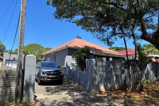 To Let 3 Bedroom Property for Rent in Bluff KwaZulu-Natal