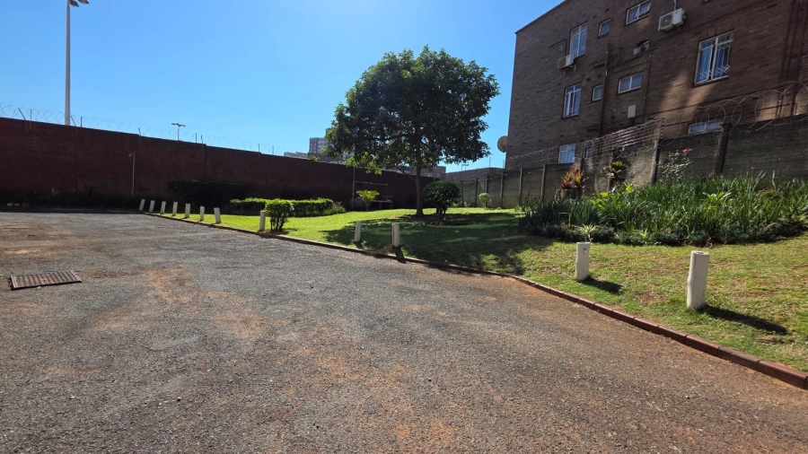 2 Bedroom Property for Sale in Westridge KwaZulu-Natal