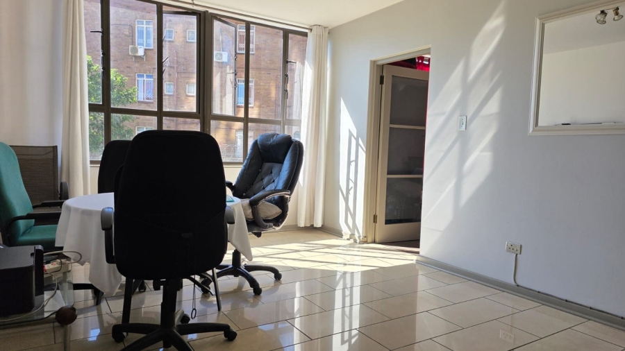 2 Bedroom Property for Sale in Westridge KwaZulu-Natal