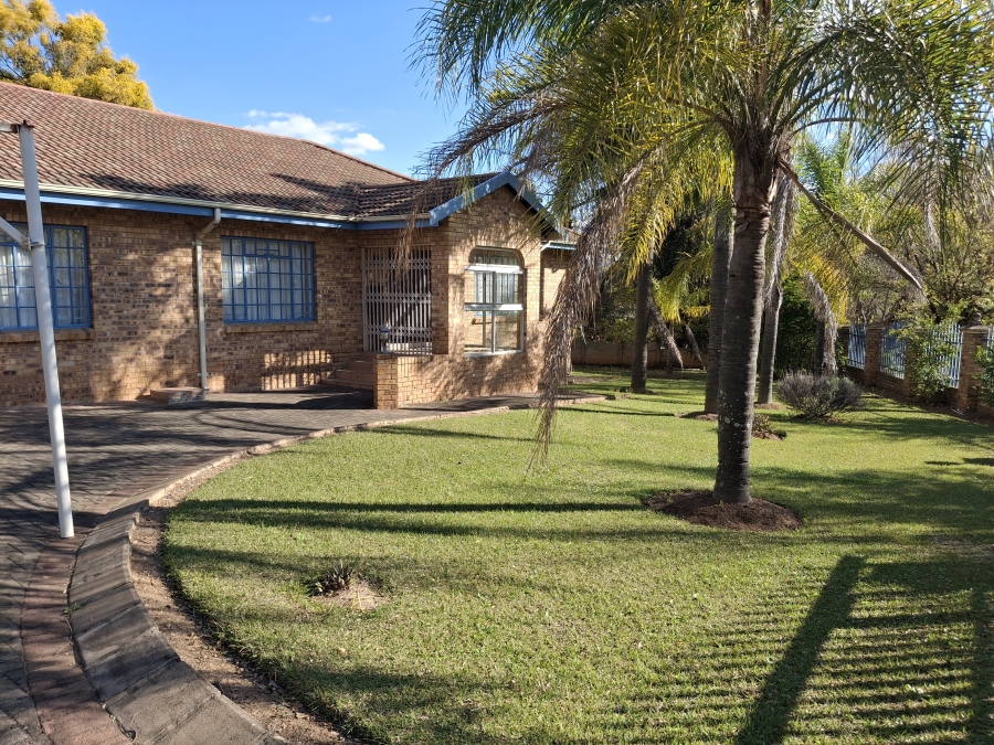 3 Bedroom Property for Sale in Aviary Hill KwaZulu-Natal