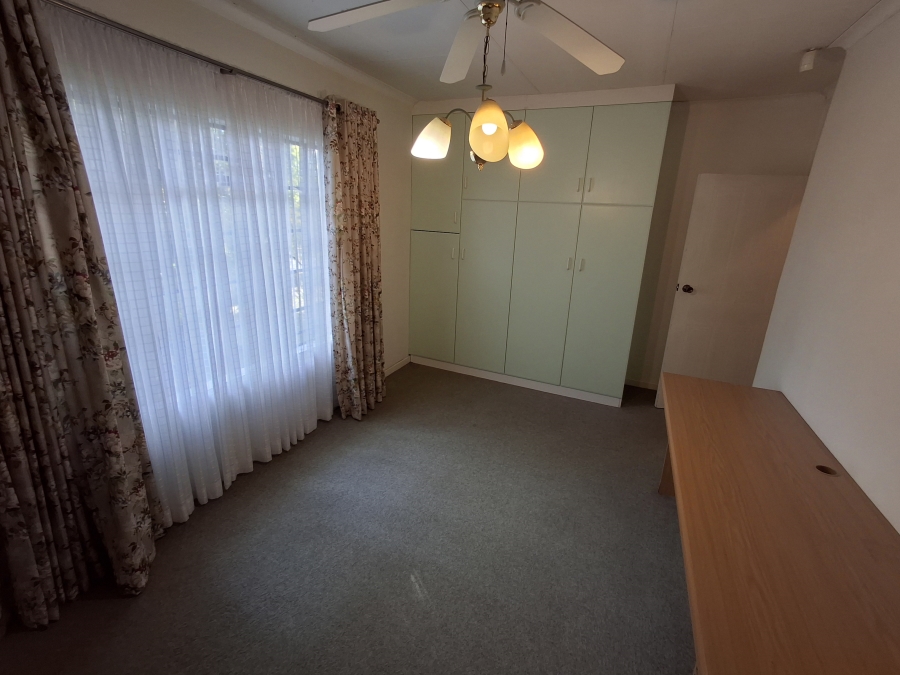 3 Bedroom Property for Sale in Aviary Hill KwaZulu-Natal