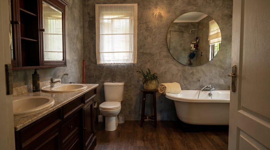 5 Bedroom Property for Sale in Hilton Gardens KwaZulu-Natal