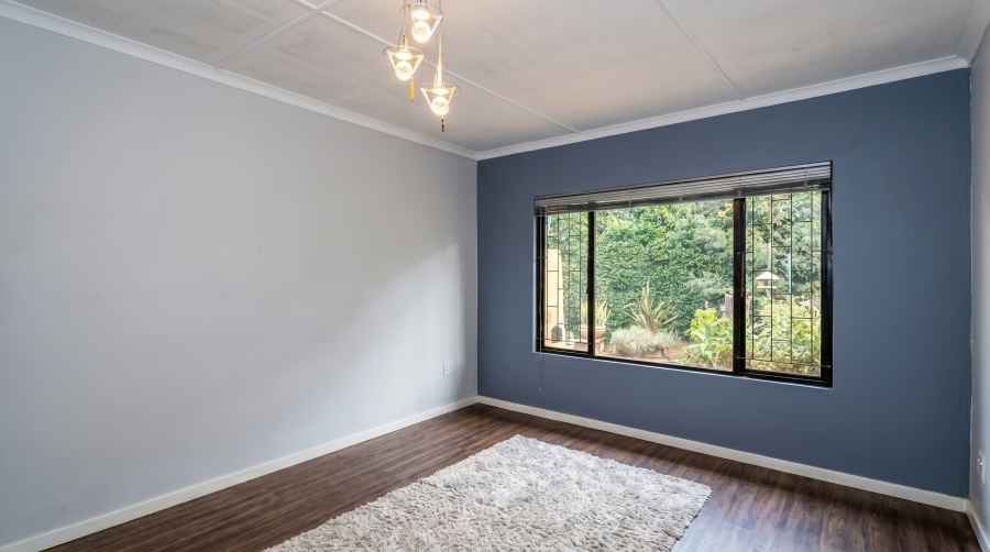 5 Bedroom Property for Sale in Hilton Gardens KwaZulu-Natal
