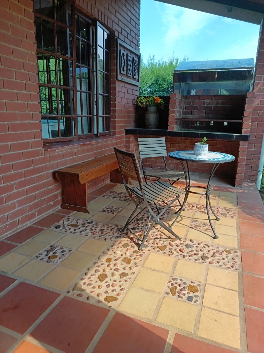 4 Bedroom Property for Sale in Monteseel KwaZulu-Natal