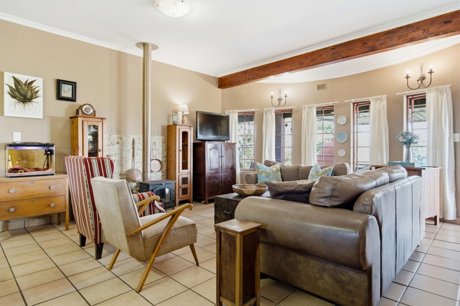4 Bedroom Property for Sale in Monteseel KwaZulu-Natal