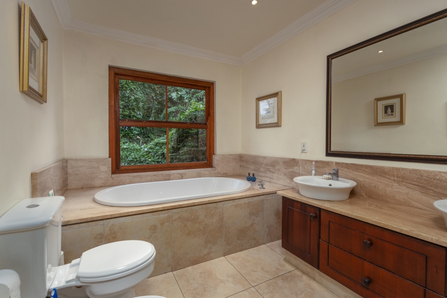 4 Bedroom Property for Sale in Glenwood KwaZulu-Natal