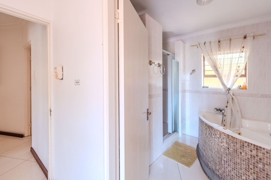 3 Bedroom Property for Sale in La Lucia KwaZulu-Natal