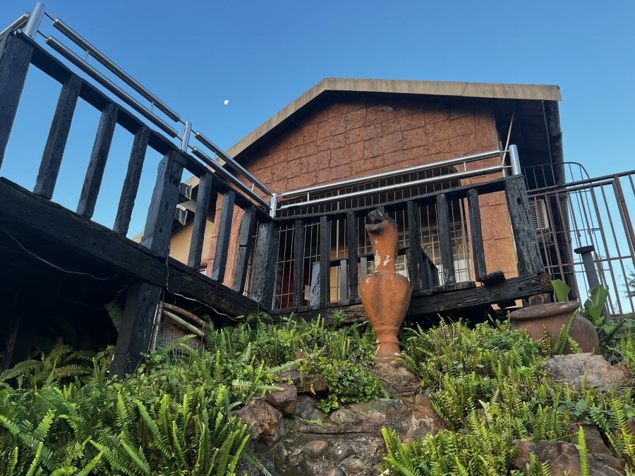 2 Bedroom Property for Sale in Raisethorpe KwaZulu-Natal