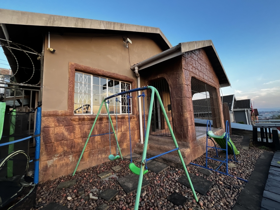 2 Bedroom Property for Sale in Raisethorpe KwaZulu-Natal