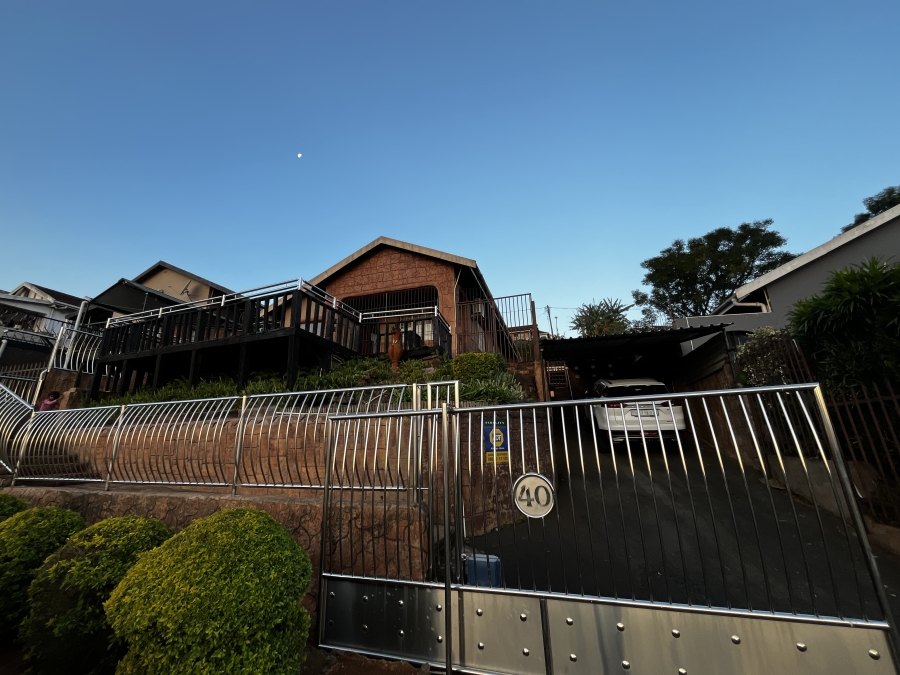 2 Bedroom Property for Sale in Raisethorpe KwaZulu-Natal