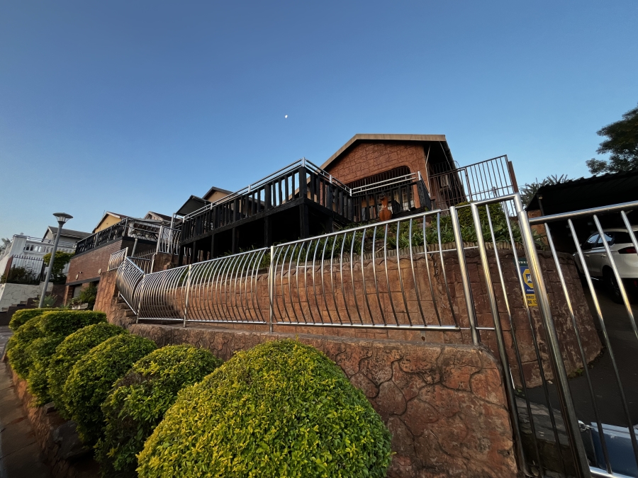 2 Bedroom Property for Sale in Raisethorpe KwaZulu-Natal