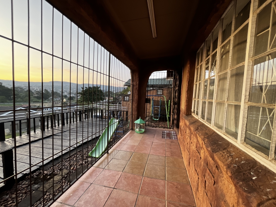 2 Bedroom Property for Sale in Raisethorpe KwaZulu-Natal