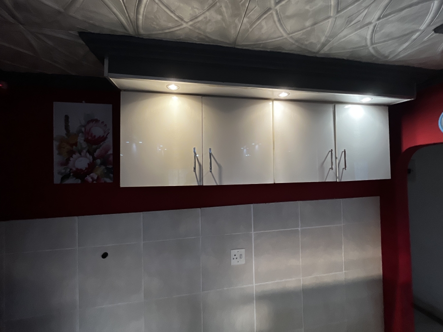 2 Bedroom Property for Sale in Raisethorpe KwaZulu-Natal