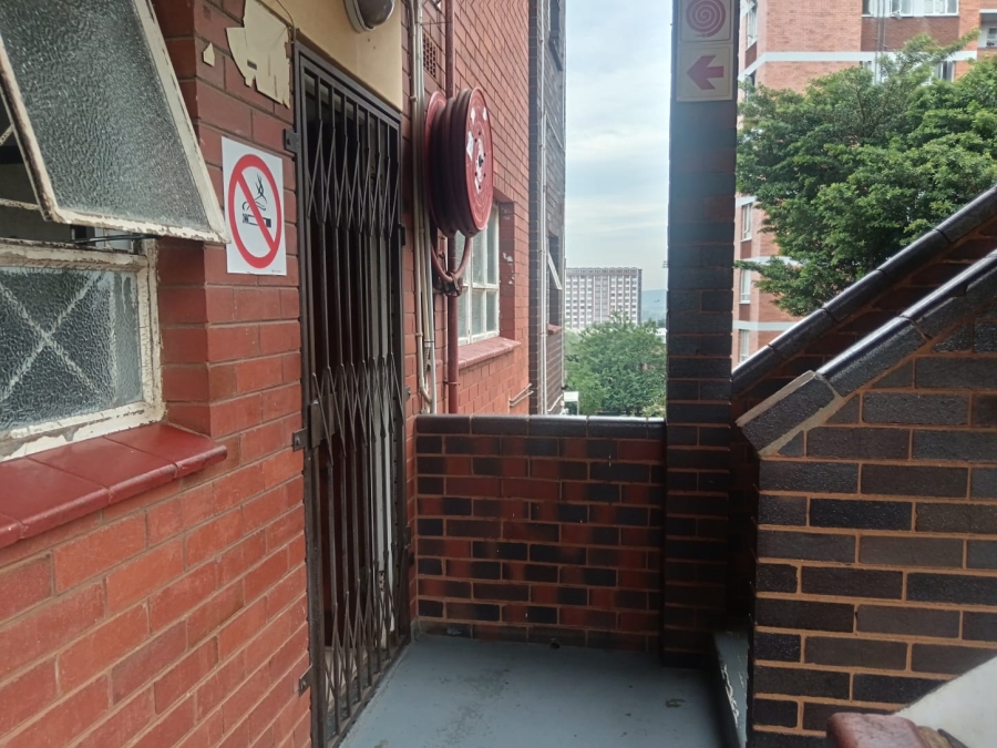 2 Bedroom Property for Sale in Umbilo KwaZulu-Natal
