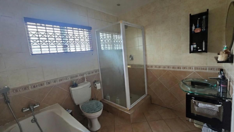 To Let 3 Bedroom Property for Rent in Broadlands KwaZulu-Natal