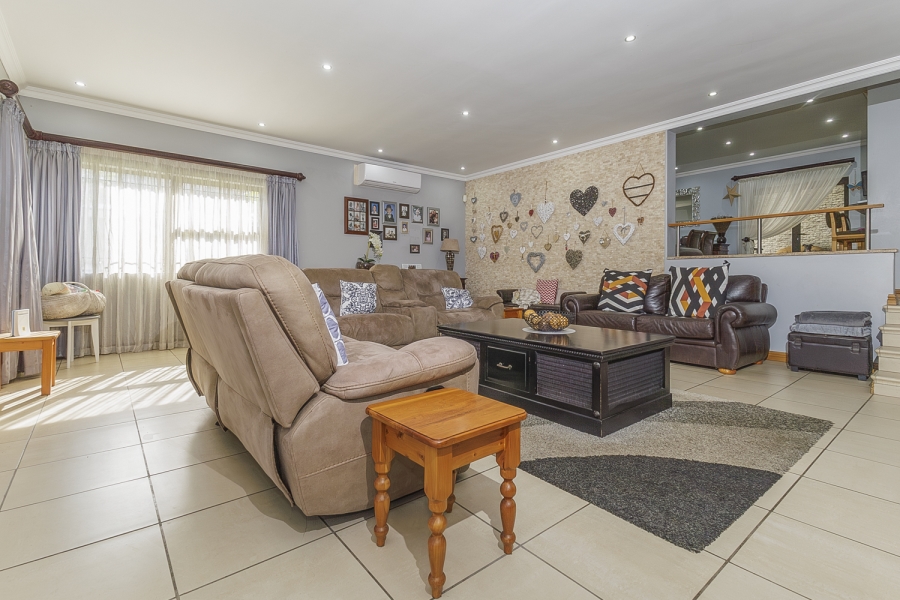 3 Bedroom Property for Sale in Cowies Hill Park KwaZulu-Natal