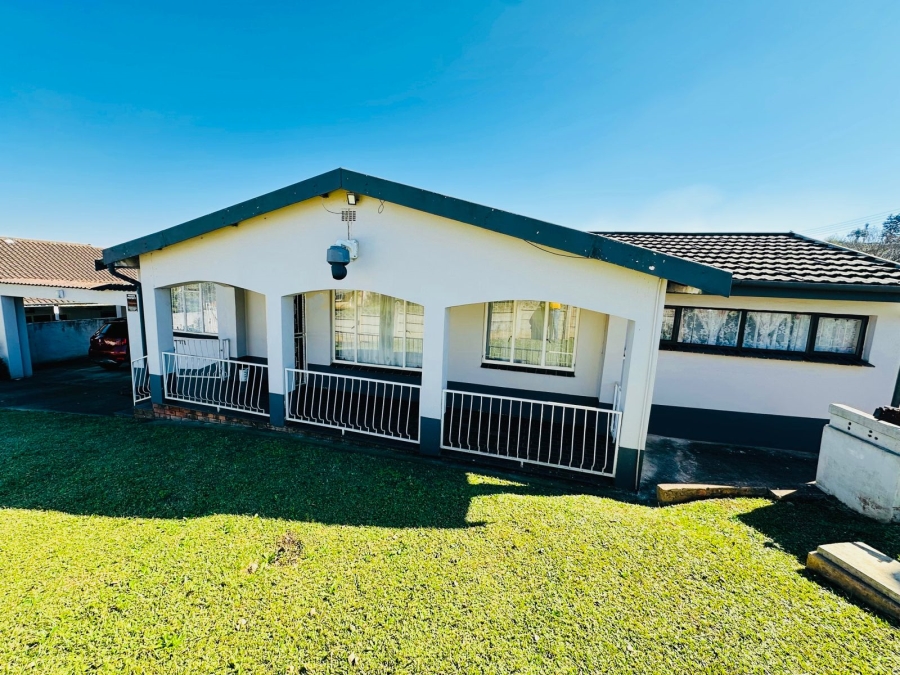 3 Bedroom Property for Sale in Woodlands KwaZulu-Natal