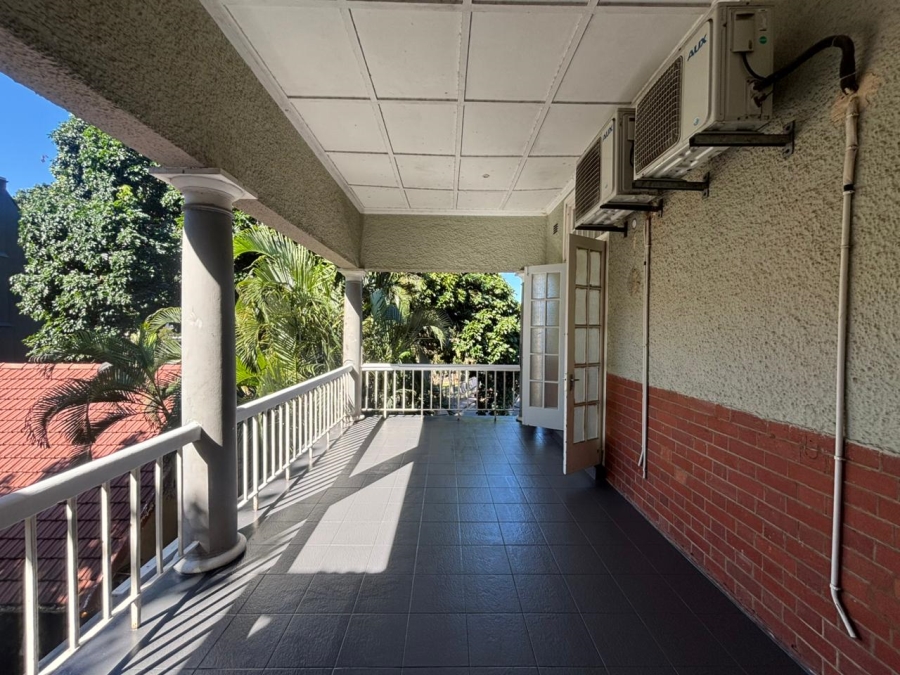 To Let Commercial Property for Rent in Windermere KwaZulu-Natal
