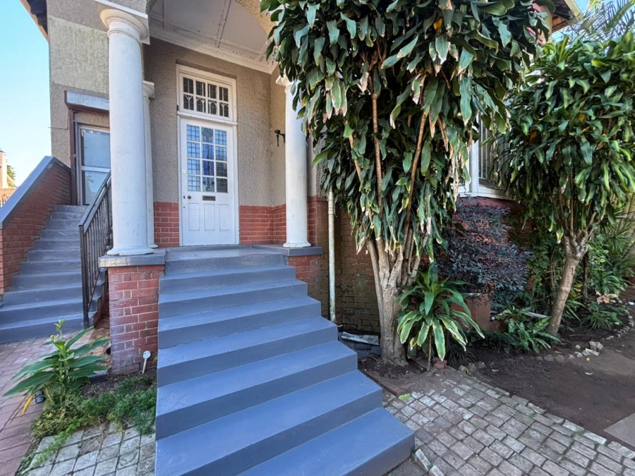 To Let Commercial Property for Rent in Windermere KwaZulu-Natal