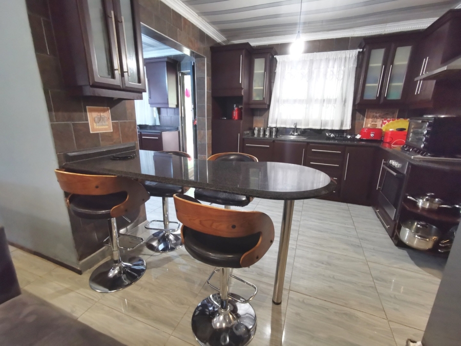 3 Bedroom Property for Sale in Farningham Ridge KwaZulu-Natal