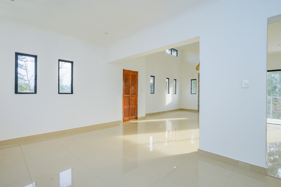 3 Bedroom Property for Sale in Paradise Valley KwaZulu-Natal