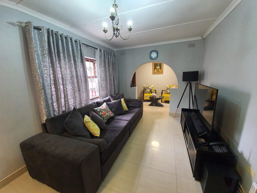 7 Bedroom Property for Sale in Buffels Bosch KwaZulu-Natal