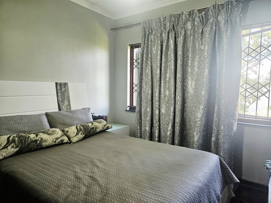 7 Bedroom Property for Sale in Buffels Bosch KwaZulu-Natal