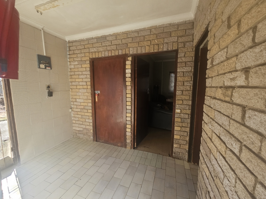 7 Bedroom Property for Sale in Buffels Bosch KwaZulu-Natal