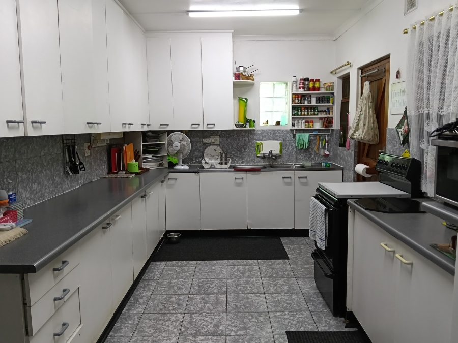 4 Bedroom Property for Sale in Veld En Vlei KwaZulu-Natal