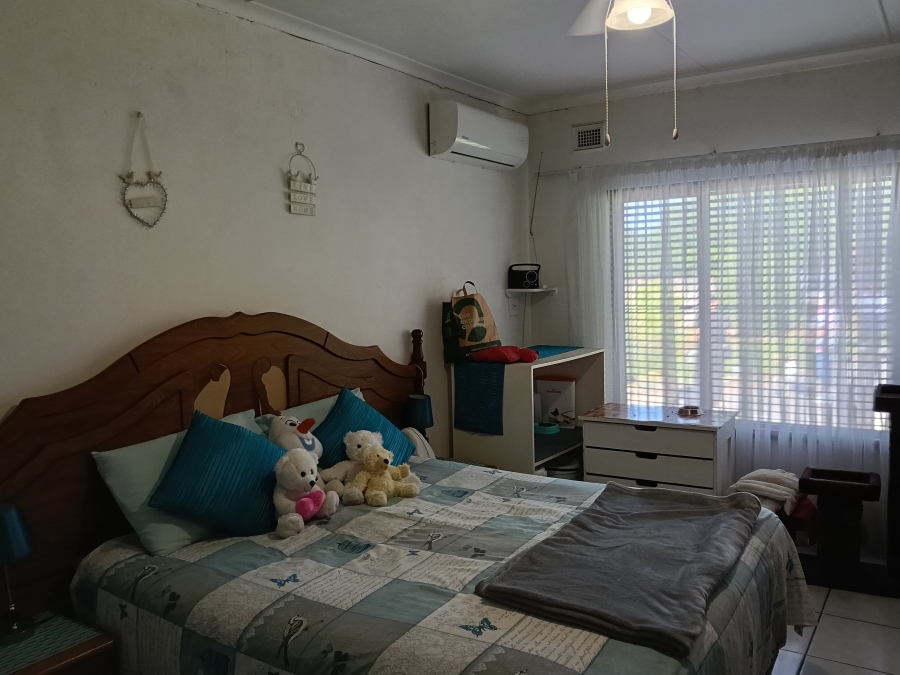 4 Bedroom Property for Sale in Veld En Vlei KwaZulu-Natal