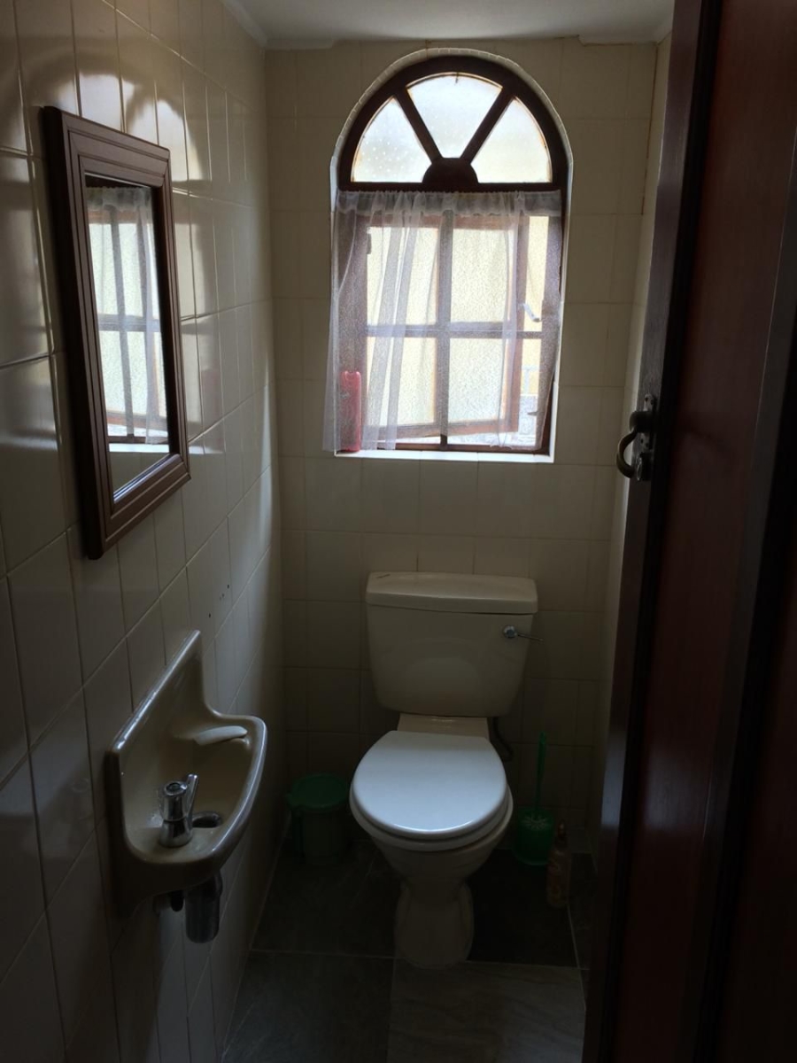 4 Bedroom Property for Sale in Glenwood KwaZulu-Natal