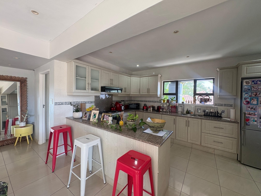 To Let 3 Bedroom Property for Rent in Palm Lakes Estate KwaZulu-Natal