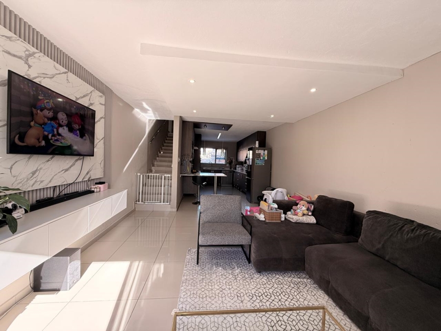 3 Bedroom Property for Sale in Huttenheights KwaZulu-Natal