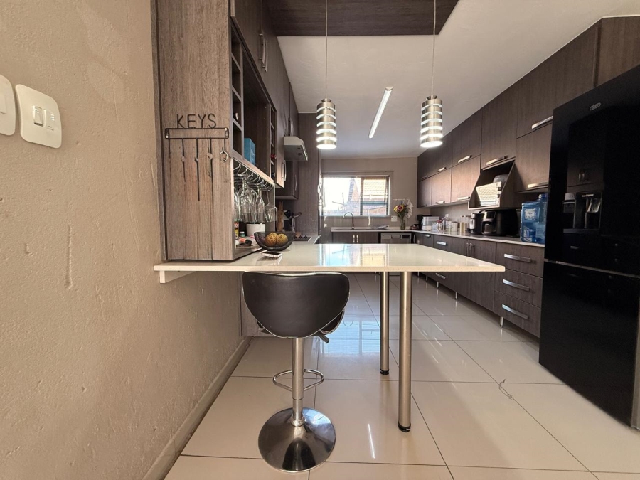 3 Bedroom Property for Sale in Huttenheights KwaZulu-Natal