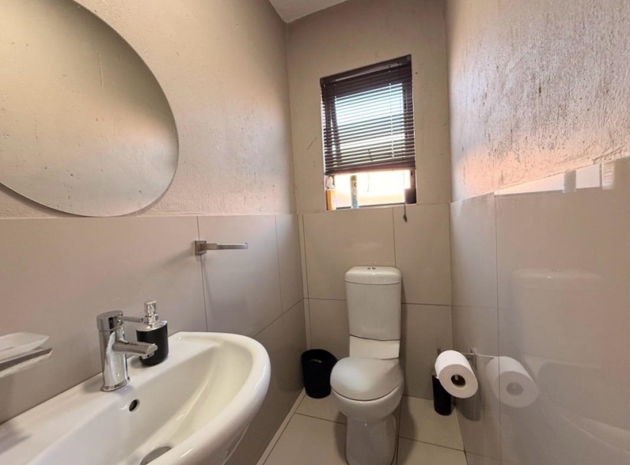 3 Bedroom Property for Sale in Huttenheights KwaZulu-Natal