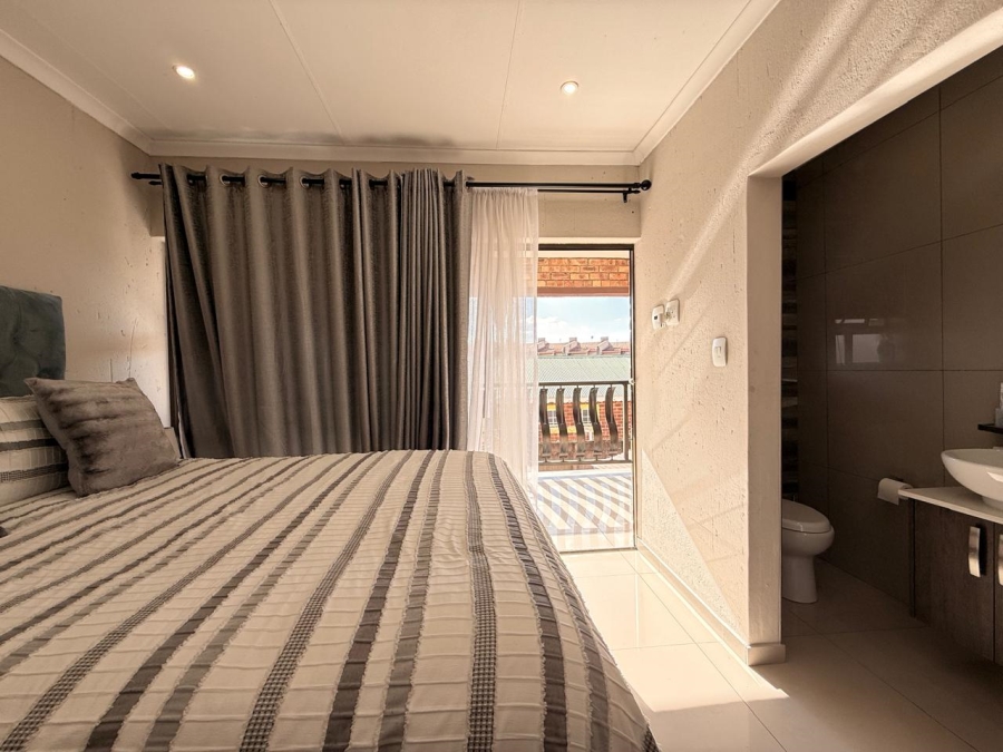 3 Bedroom Property for Sale in Huttenheights KwaZulu-Natal