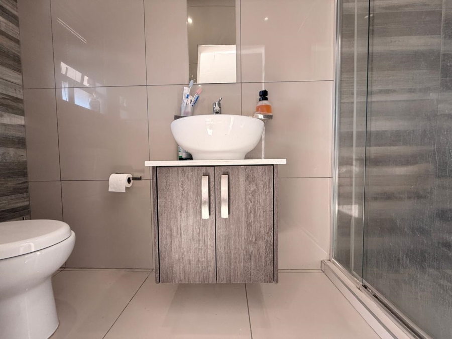 3 Bedroom Property for Sale in Huttenheights KwaZulu-Natal