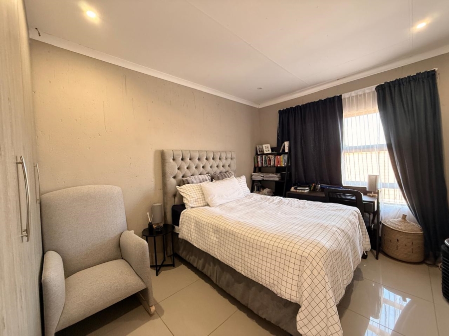 3 Bedroom Property for Sale in Huttenheights KwaZulu-Natal