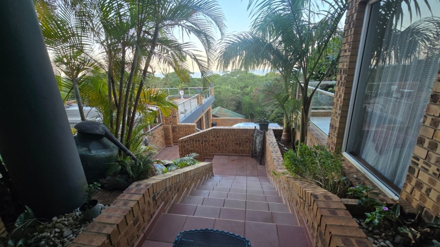 5 Bedroom Property for Sale in Ballito Central KwaZulu-Natal