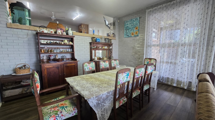5 Bedroom Property for Sale in Ballito Central KwaZulu-Natal