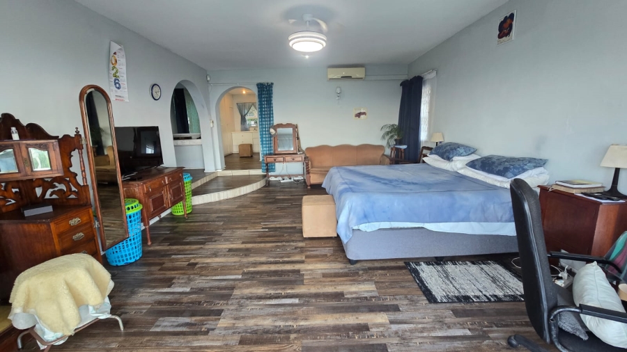 5 Bedroom Property for Sale in Ballito Central KwaZulu-Natal