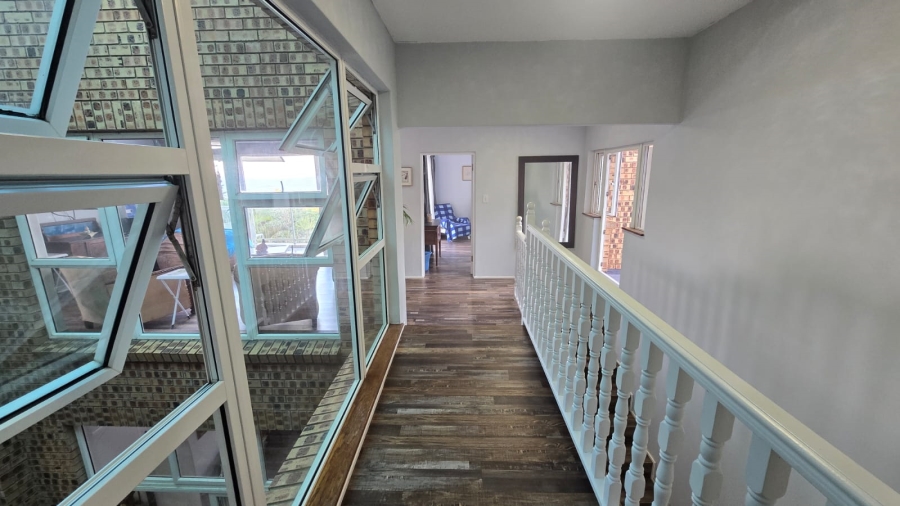 5 Bedroom Property for Sale in Ballito Central KwaZulu-Natal