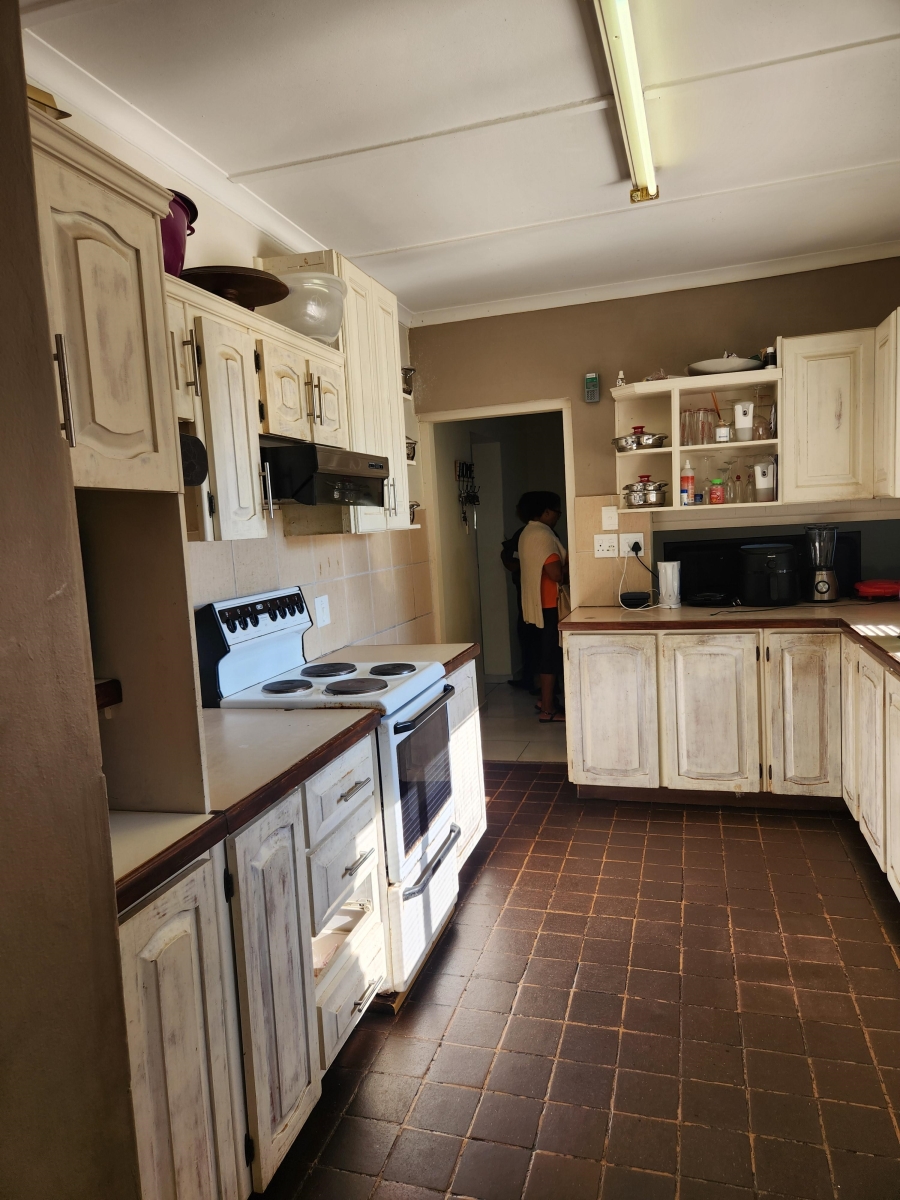 4 Bedroom Property for Sale in Meer En See KwaZulu-Natal