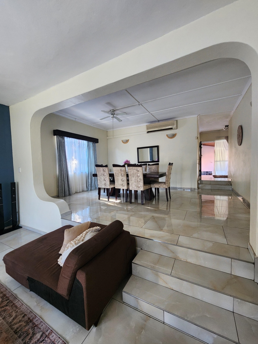 4 Bedroom Property for Sale in Meer En See KwaZulu-Natal