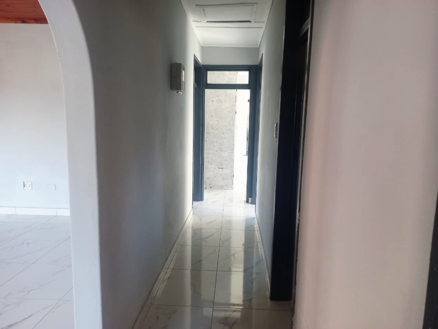 3 Bedroom Property for Sale in Esikhawini KwaZulu-Natal