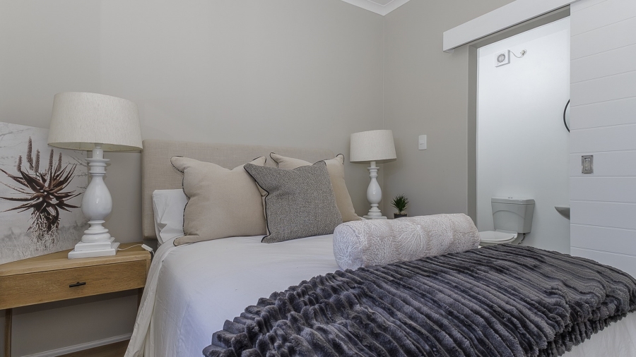 2 Bedroom Property for Sale in Waterfall KwaZulu-Natal