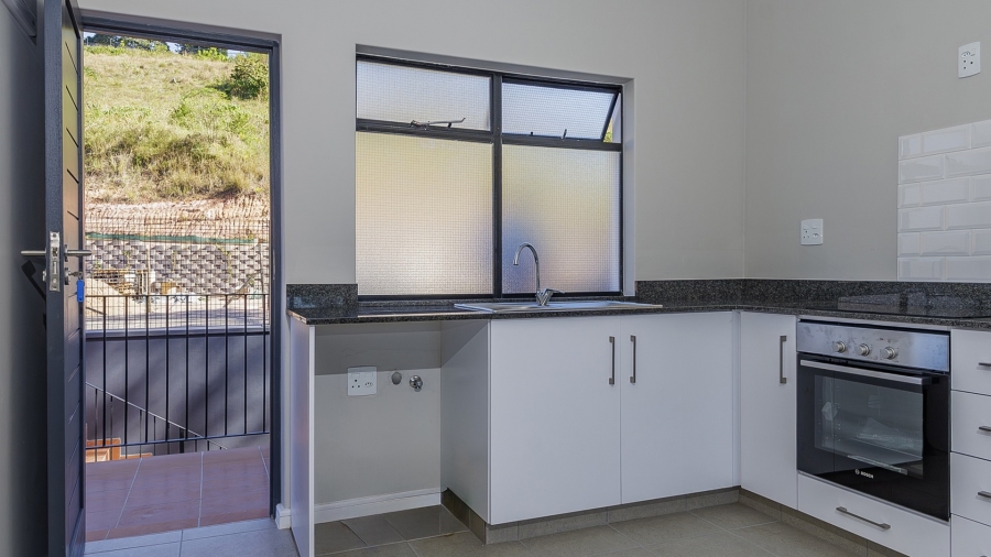 2 Bedroom Property for Sale in Waterfall KwaZulu-Natal